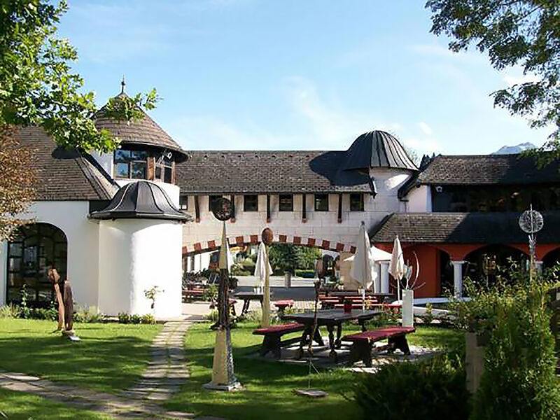 Family Hotel Schloss Rosenegg