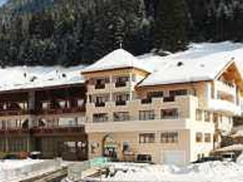First mountain Hotel Kappl