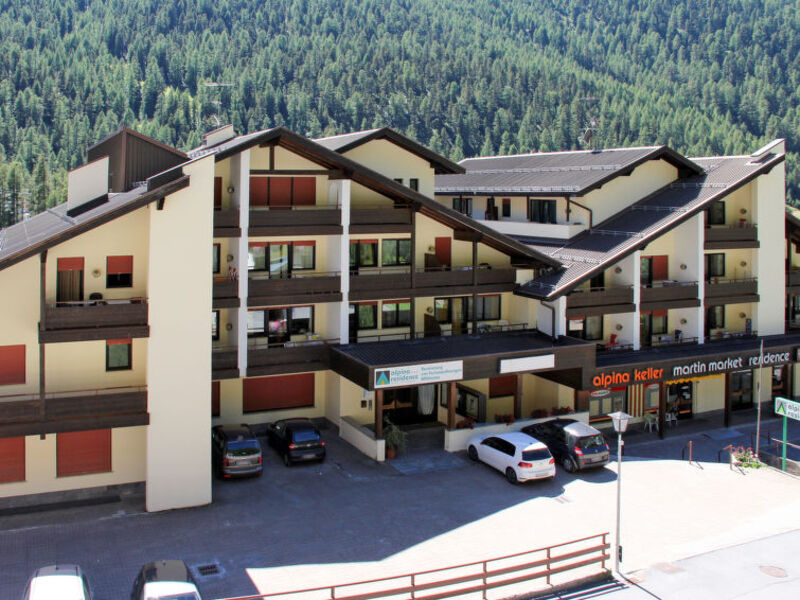 Alpina Mountain Resort (SUN100)