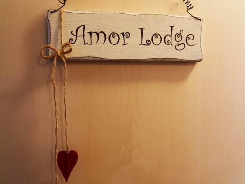 Amor Lodge