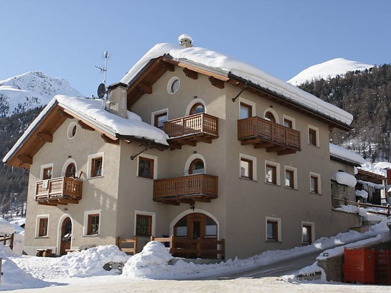 Livigno Ski Apartments