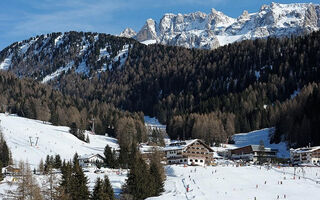 Náhled objektu Alaska, Selva di Gardena / Wolkenstein, Val Gardena / Alpe di Siusi, Itálie