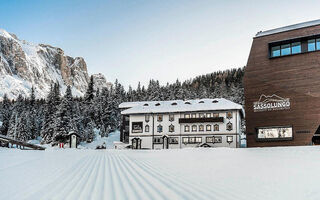 Náhled objektu Sella, Selva di Gardena / Wolkenstein, Val Gardena / Alpe di Siusi, Itálie