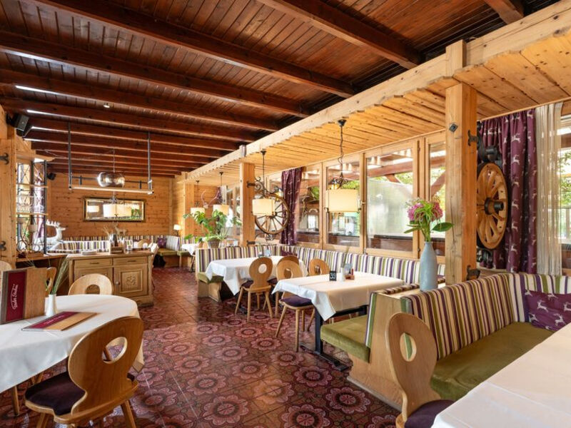 & Restaurant Tiroler Stuben