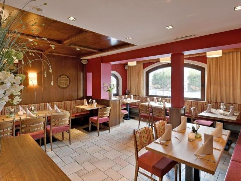 & Restaurant Tiroler Stuben