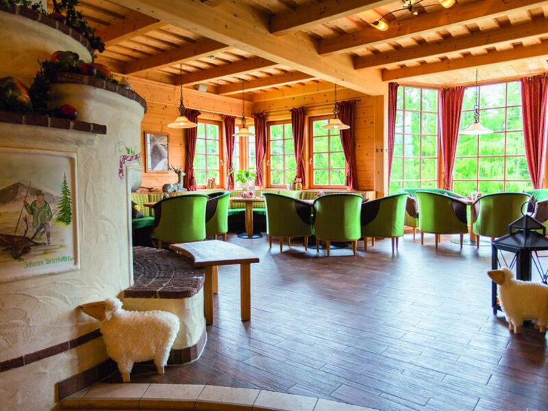 Almhotel Edelweiss
