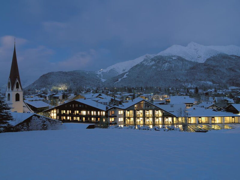 Alpenhotel Seefeld Fall in Love