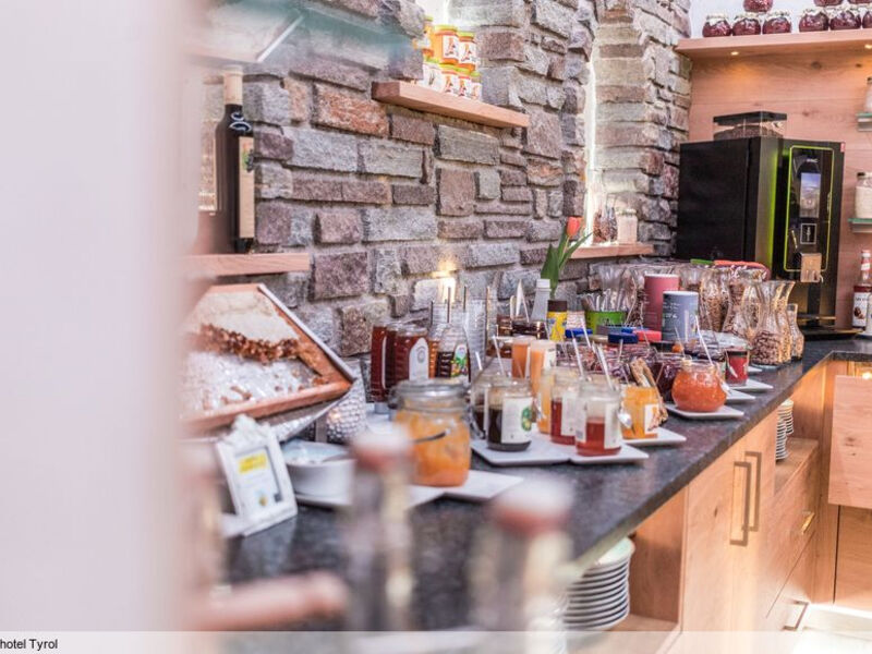 Alpenhotel Tyrol (Adults Only)