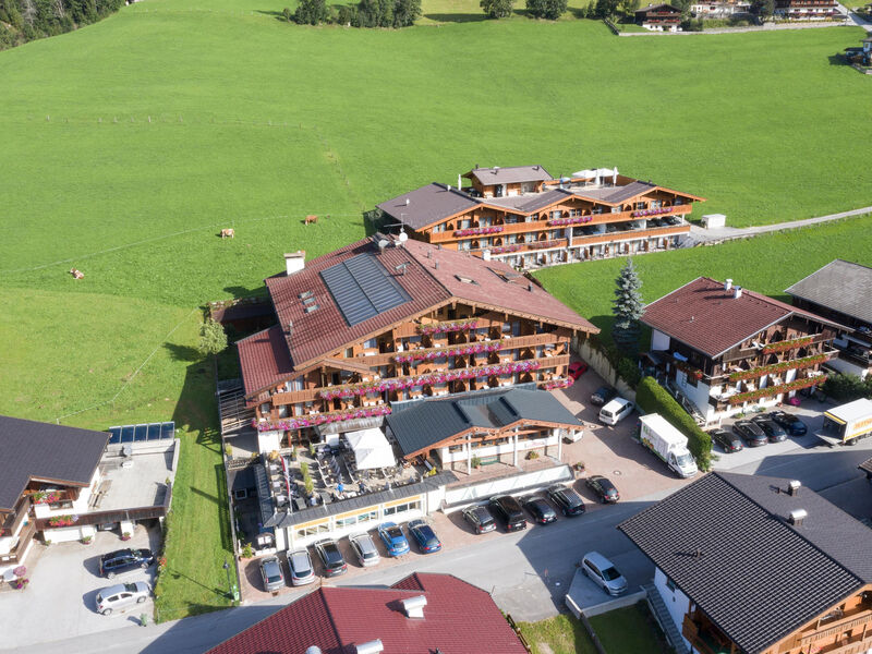 Alphof