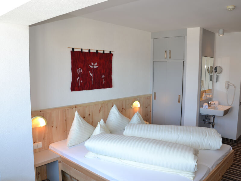 Alpina Nature & Wellness