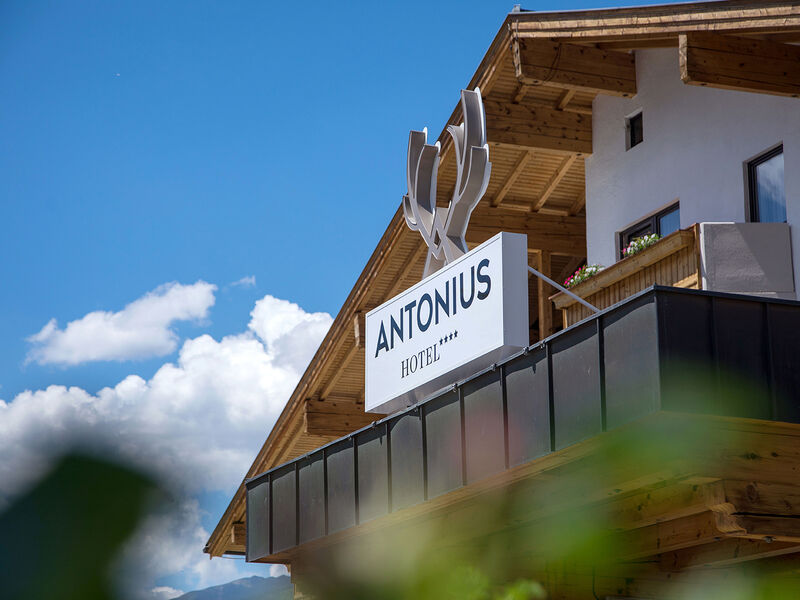 Antonius