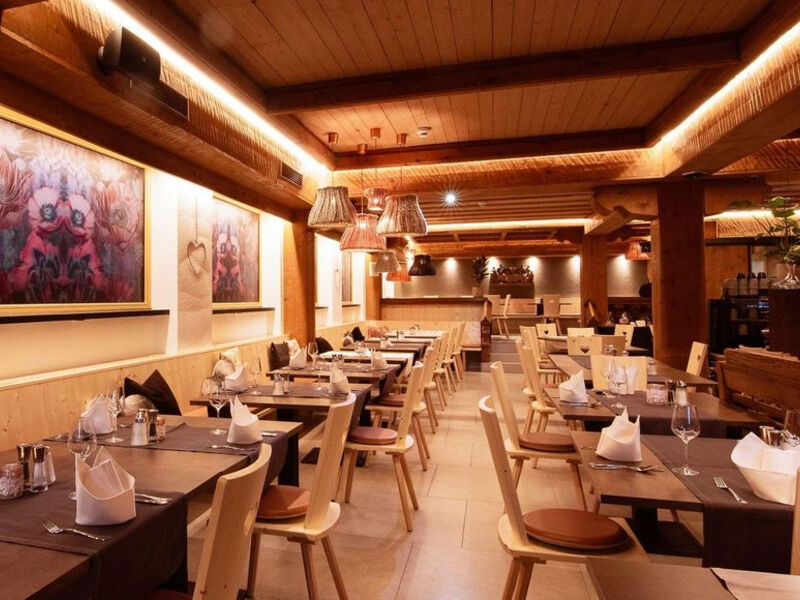 Berghotel Basur