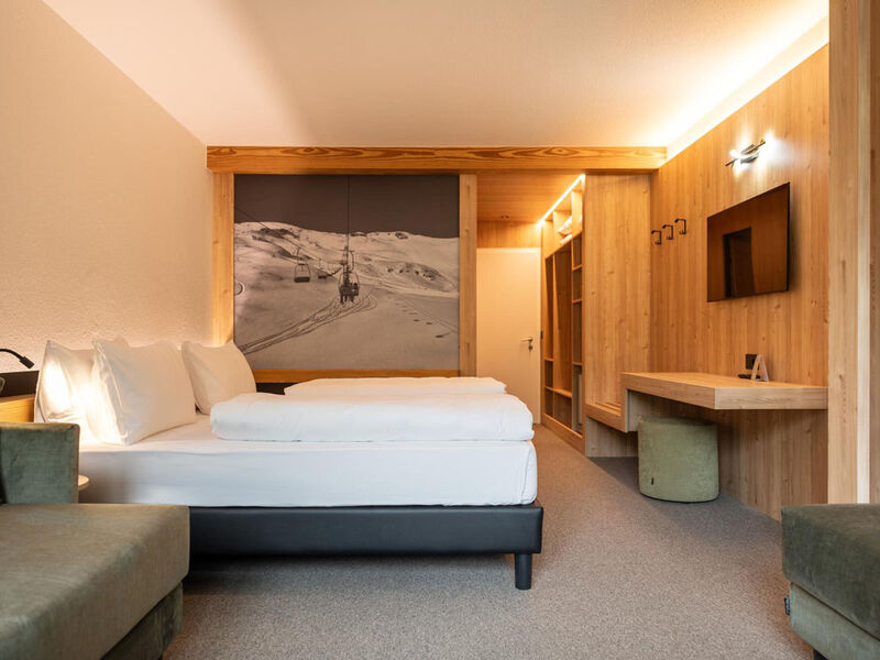 Blu Senales Active & Family Resort - SKIMAX