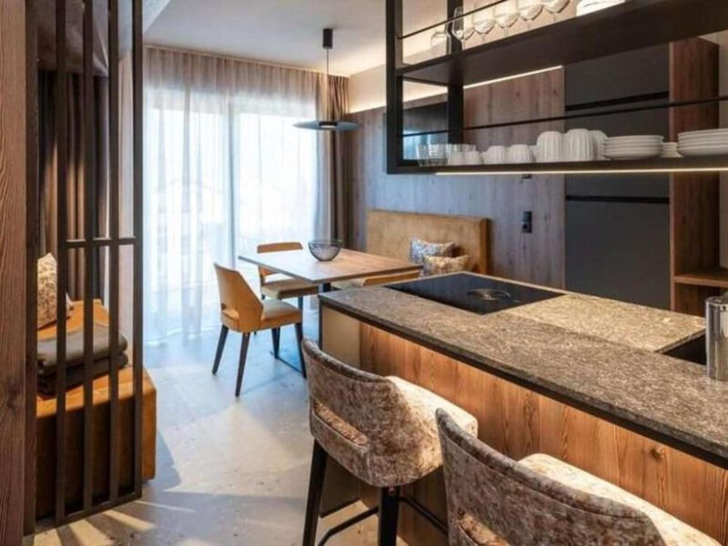 Corones Suites