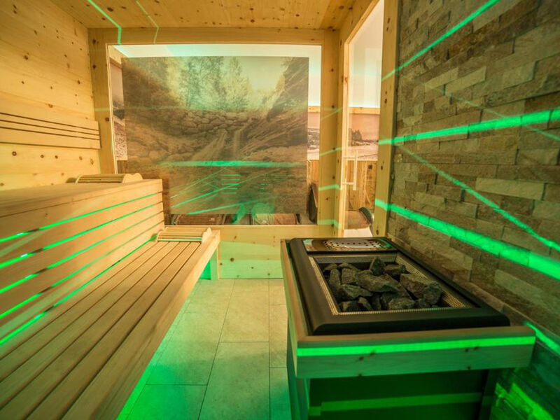 Garni Savoy