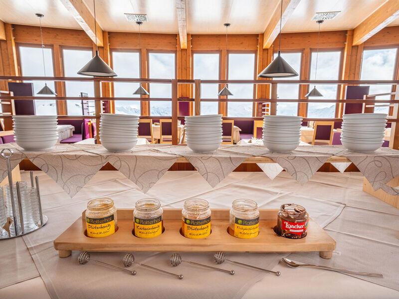 Glacier Grawand SKI OPENING