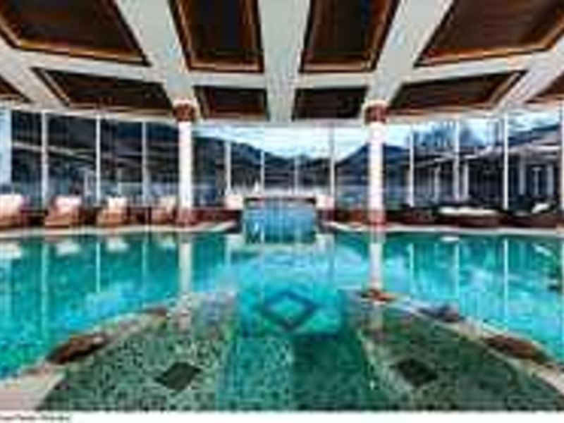 Grand Tirolia Resort