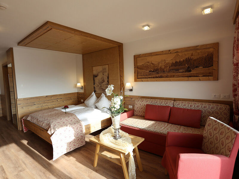 Molaris Lodges