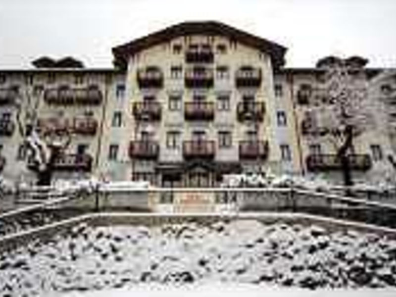 Palace Pontedilegno Resort