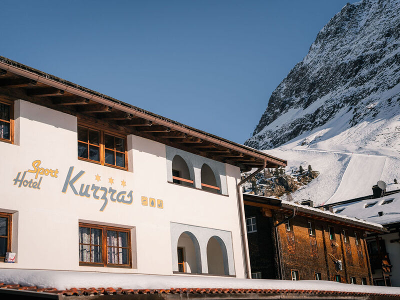 Sport Hotel Kurzras - SKIMAX