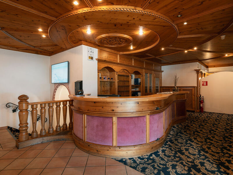Sport Hotel Kurzras - SKIMAX