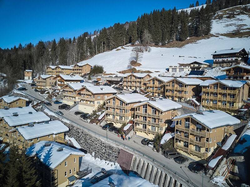 AlpenParks Resort Rehrenberg ski opening