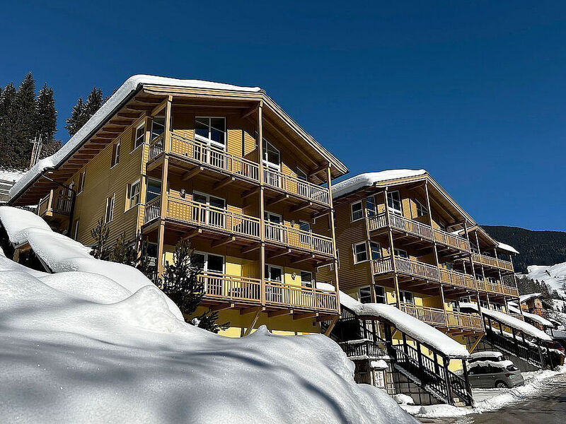 AlpenParks Resort Rehrenberg ski opening