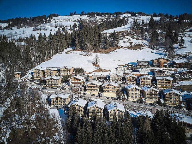 AlpenParks Resort Rehrenberg ski opening