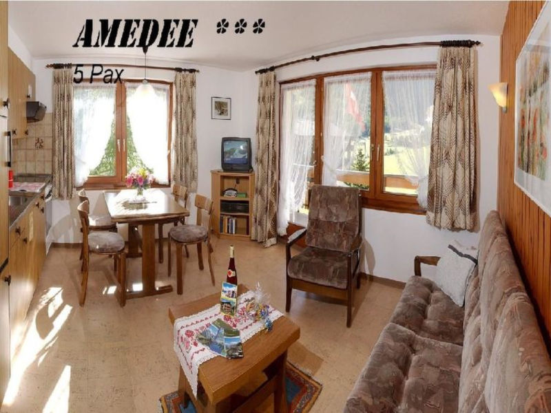 Amedee (048D01)