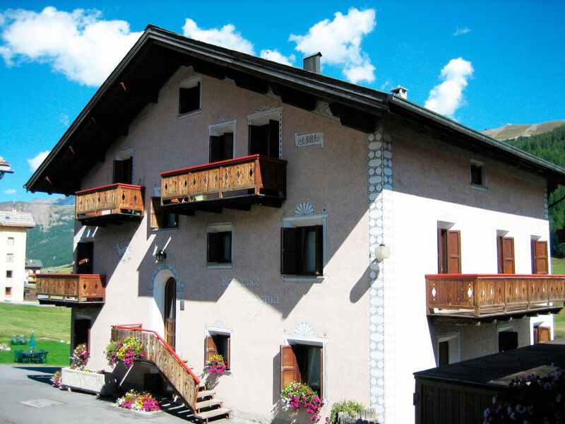 Amici (034B05)