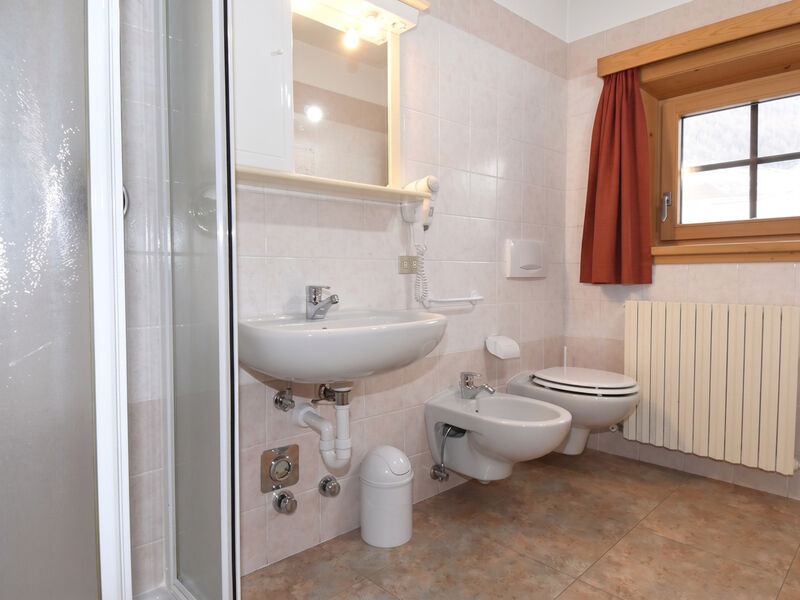 Apartmánový dům Baita Resin