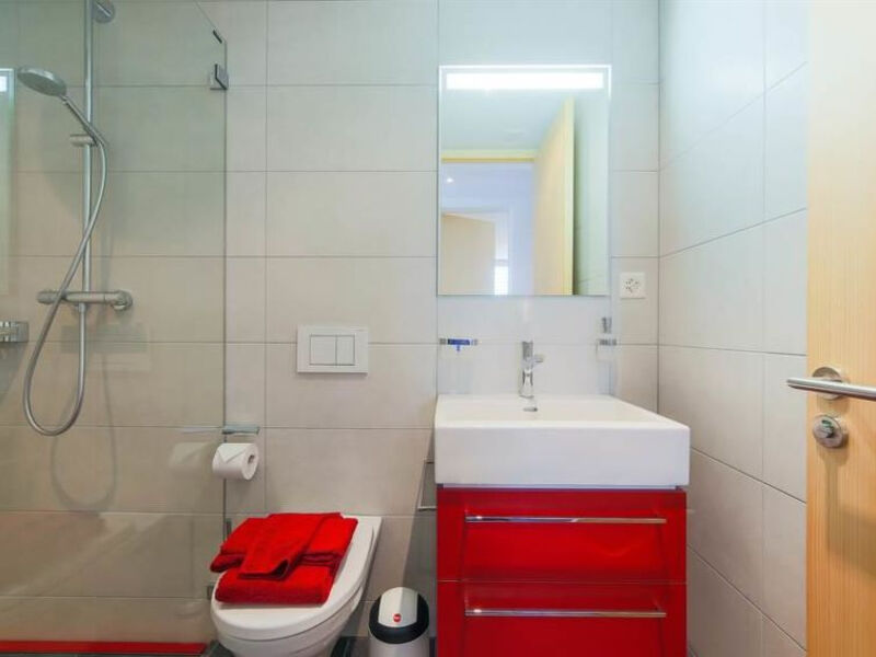 Apartmenthaus Riederhoru A 1. OG Ost