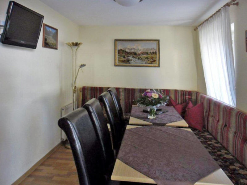 Apartmenthaus Rosa (MRH131)