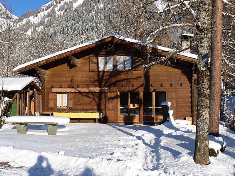 Appartement No 2 dans chalet Luy d'Août