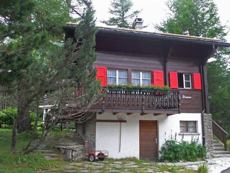 Chalet Domino (125E01)