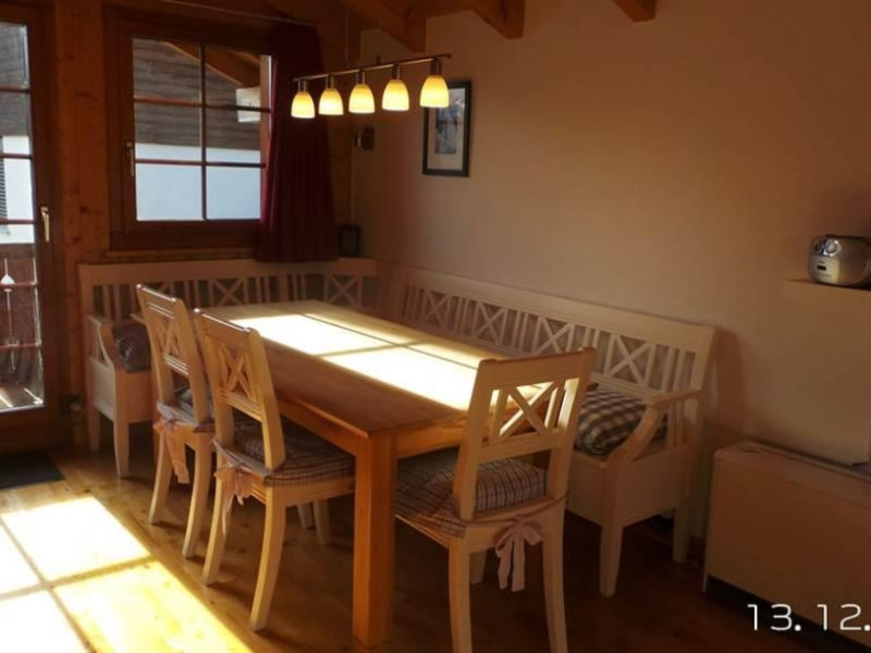 Chalet Flair (149E13)