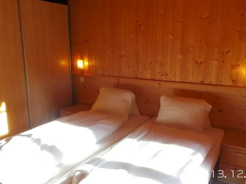 Chalet Flair (149E13)