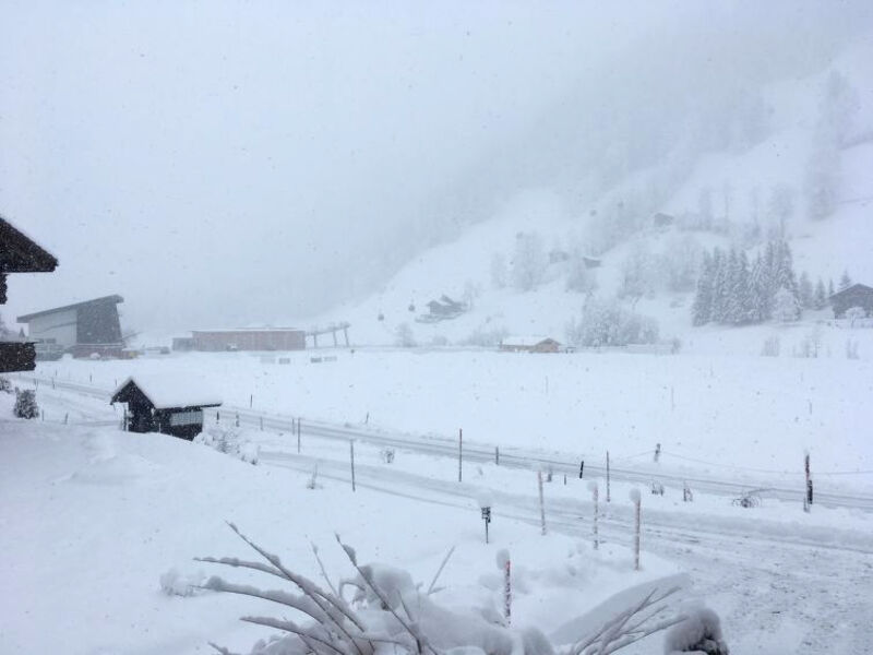 Chalet Lerchweid - 1. Stock links