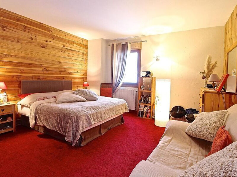 Chalet Mountain Lodge