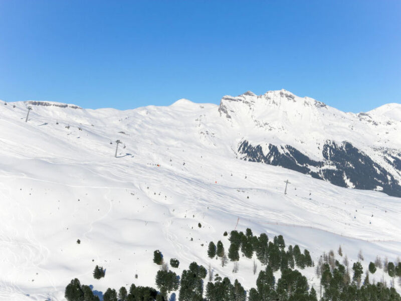 Chalet Tambour (GRL113)