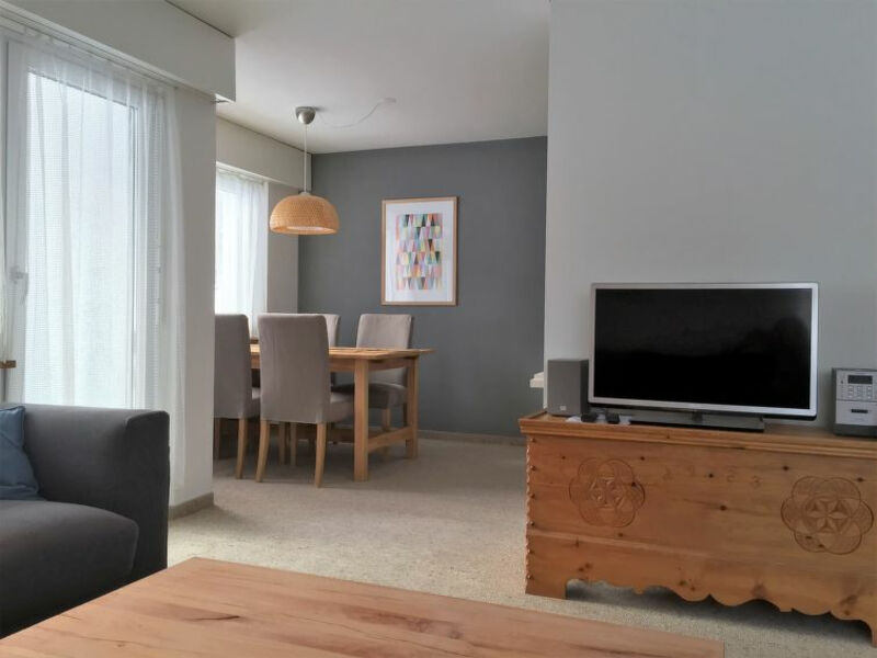 HAUS BETA / Meier