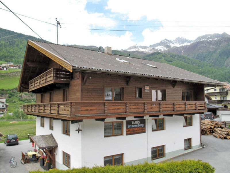 Haus Brunnenberg (SOE590)