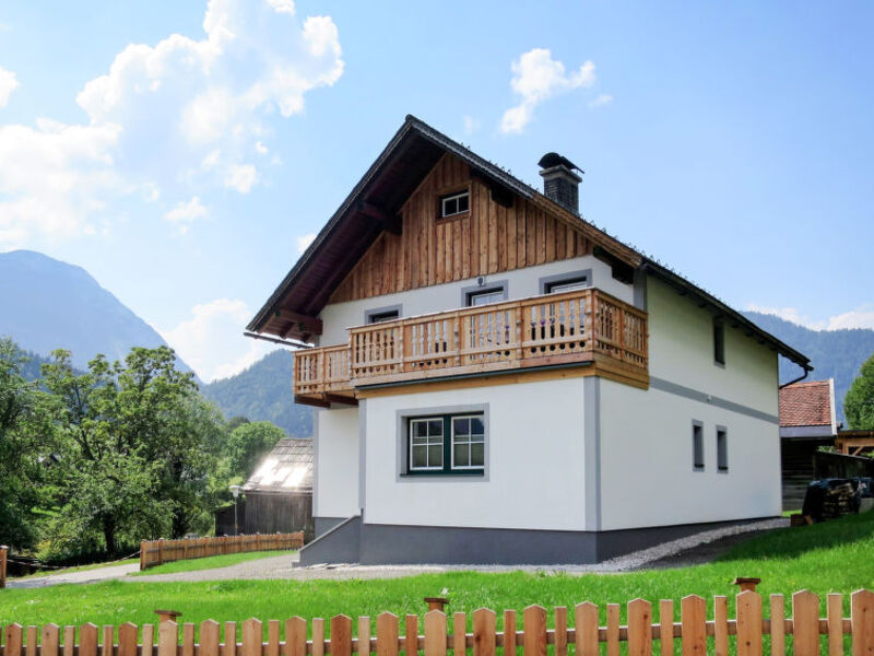 Haus Steirer (BUS100)