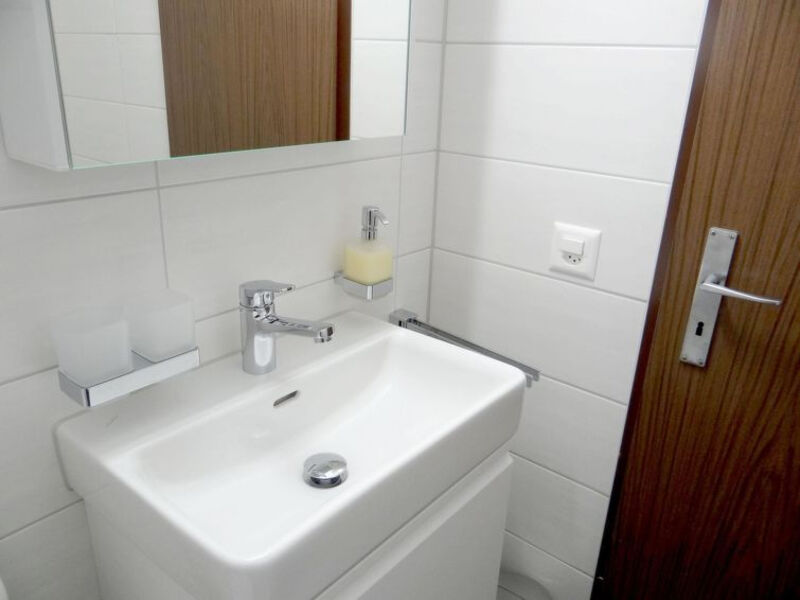 HOLIDAY APARTMENT