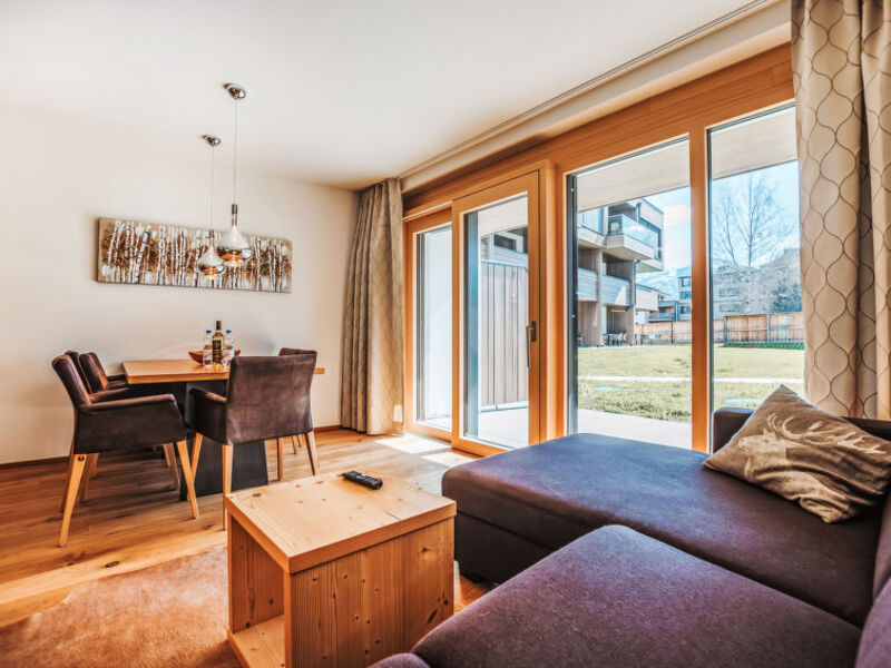Lakeside Luxury Apartments