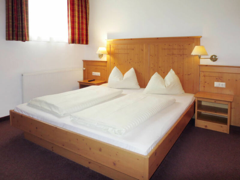 Lechners Wohnwelt (STU374)