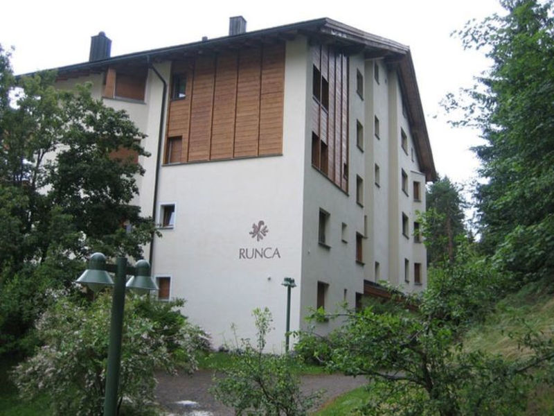RUNCA 752
