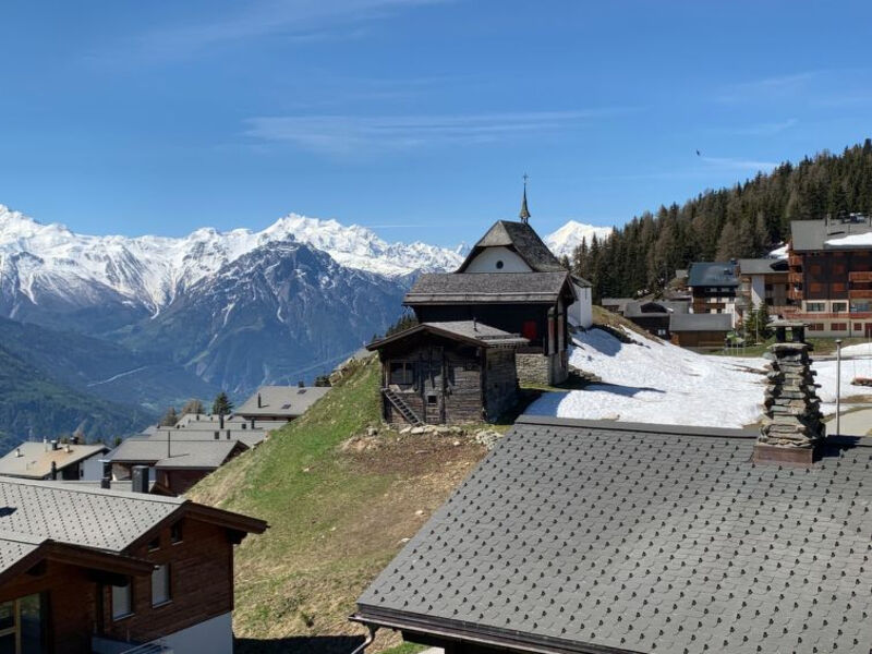Weisshorn 3, 1. OG Ost