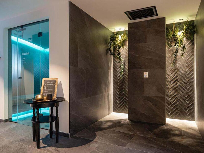 Schwarzer Adler Concept Living