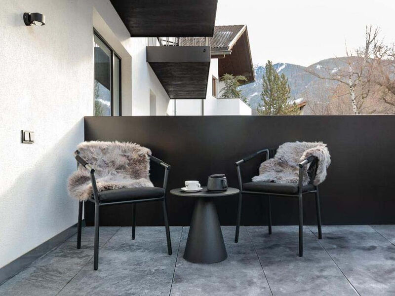 Schwarzer Adler Concept Living